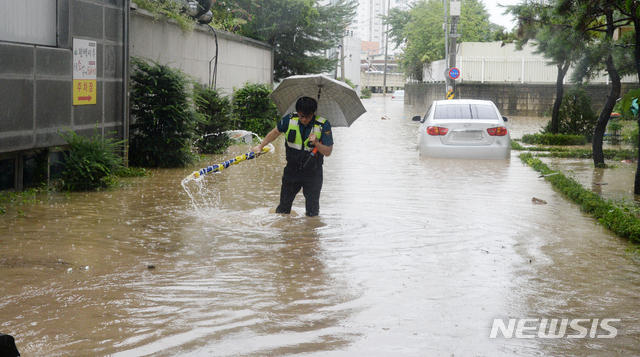강원 영서남부 호우주의보 발령…오후 2시30분 기준 