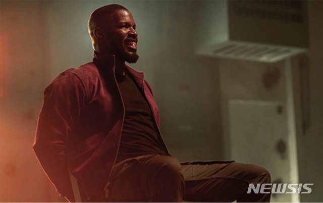 [서울=뉴시스] 영화 '프로젝트 파워' 스틸. (사진=넷플릭스 제공_