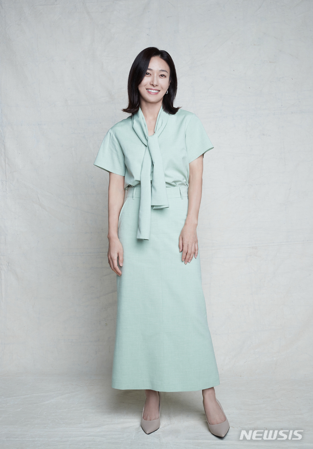 [서울=뉴시스] 배우 장영남 (사진 = 앤드마크) 2020.08.14. photo@newsis.com