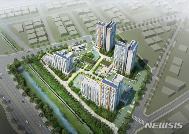 [김제=뉴시스]윤난슬 기자 = 한국토지주택공사(LH) 전북본부는 김제 대검산 1블록 국민임대와 행복주택 입주자를 오는 19~21일 추가 모집한다고 18일 밝혔다.(사진=LH 전북본부 제공) 