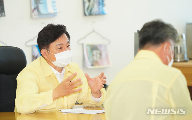 [제주=뉴시스] 원희룡 제주지사.