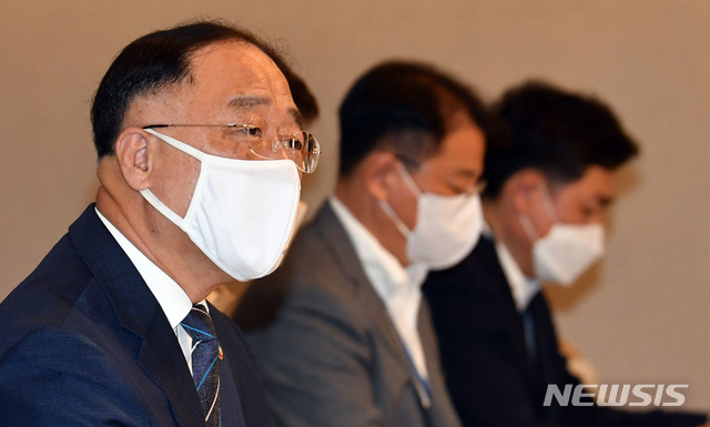 [서울=뉴시스] 김명원 기자 = 홍남기 부총리 겸 기획재정부 장관. photo@newsis.com