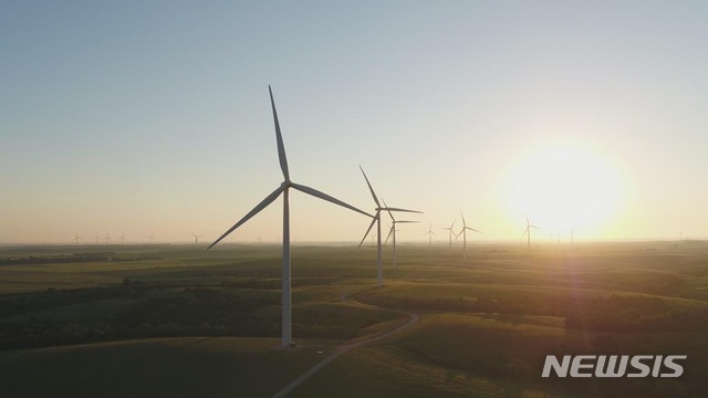 [세종=뉴시스]네브라스카주 프레리 브리즈 육상풍력발전단지. (사진=한국수력원자력 제공)