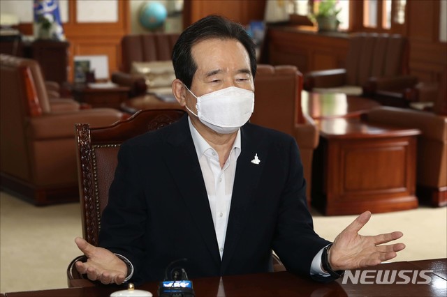 [서울=뉴시스]사진공동취재단 = 정세균 국무총리가 1일 오전 서울 종로구 정부서울청사에서 코로나19와 의료계 파업 등 현안들과 관련해 기자간담회를 하고 있다. 2020.09.01.&nbsp; photo@newsis.com