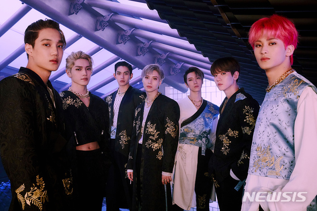 [서울=뉴시스]그룹 '슈퍼엠(SuperM)'. (사진=SM엔터테인먼트 제공) 2020.09.03. photo@newsis.com