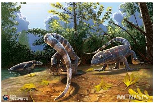 [서울=뉴시스]전기 백악기 호숫가를 거니는 코리스토데라 생활상 복원도(사진=문화재청 제공)2020.09.04 photo@newsis.com