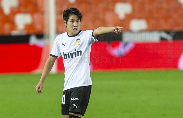 [서울=뉴시스] 이강인(19)이 발렌시아 홈 개막전에서 2도움으로 맹활약했다. (캡처=발렌시아 홈페이지)