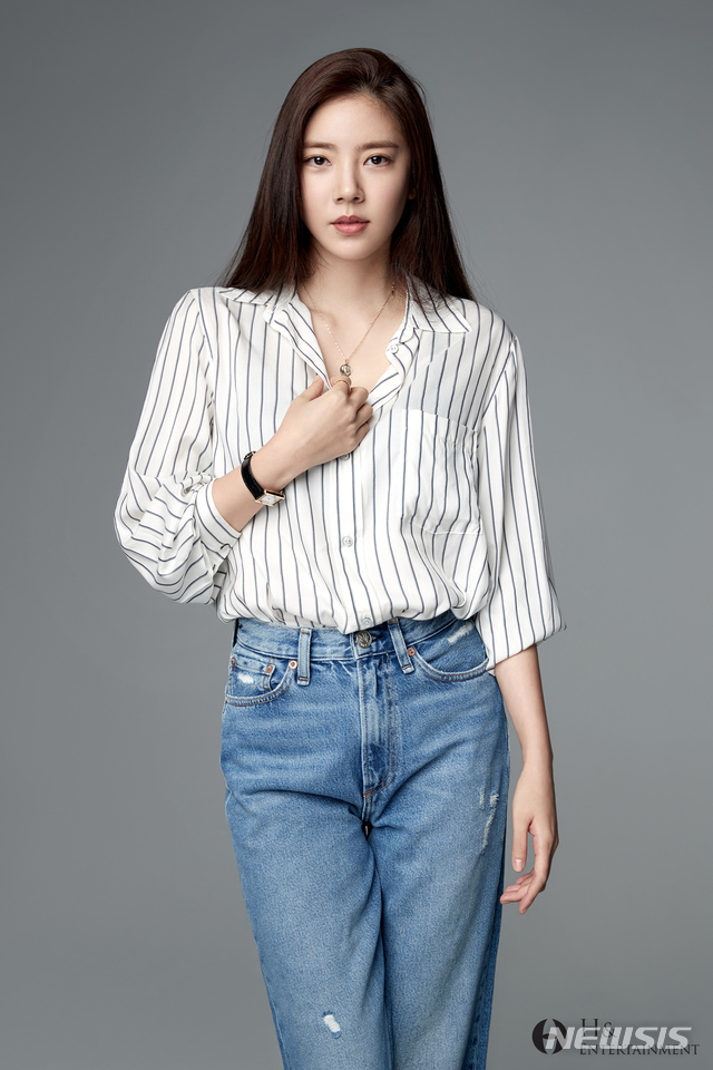 [서울=뉴시스] 가수 겸 배우 손담비 (사진=에이치앤드엔터테인먼트 제공) 2020.09.14. photo@newsis.com