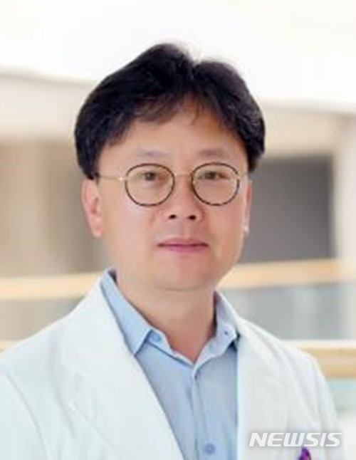 [익산=뉴시스] =조해중 원광대학교 의과대학 산부인과 주임교수.
