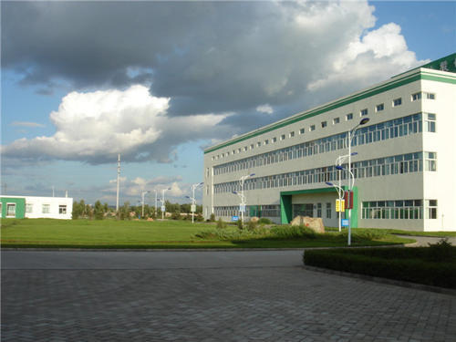 [서울=뉴시스] 신종 코로나바이러스 감염증(코로나19)으로 전염병에 대한 우려가 높은 가운 가운데 중국 간쑤성 란저우에서 유출사고가 발생해 3200여명이 인수공통감염병인 브루셀라병에 감염된 것으로 뒤늦게 알려졌다. 유출사고 주범으로 알려진중무란저우생물제약공장의 자료사진. <사진출처: 중국 바이두> 2020.09.16