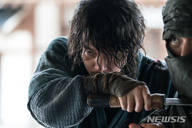 [서울=뉴시스] 영화 '검객' 스틸. (사진=오퍼스픽쳐스 제공)