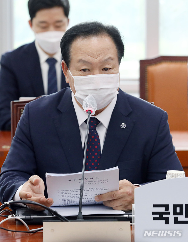 [서울=뉴시스] 김진아 기자 = 국민의힘 한기호 국방위원회 간사가 24일 서울 여의도 국회에서 열린 화상의원총회에서 연평도 공무원 북측 피격 관련 발언을 하고 있다. 2020.09.24. bluesoda@newsis.com