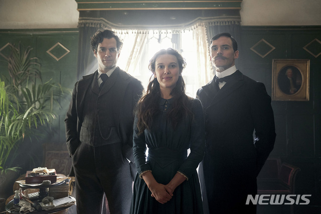 [서울=뉴시스] 영화 '에놀라 홈즈' 스틸. (사진=넷플릭스 제공)