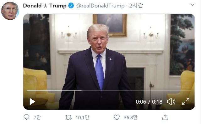 [서울=뉴시스]2일(현지시간) 신종 코로나바이러스 감염증(코로나19) 확진 판정을 받은 도널드 트럼프 미국 대통령이 트위터에 18초 분량의 육성 동영상을 공개했다. 그는 "엄청난 지지에 대해 모두에게 감사하고 싶다. 나는 월터리드 병원에 갈 것이고, 아주 잘하고 있다고 생각한다"고 밝혔다. 사진은 트럼프 대통령이 올린 해당 동영상을 캡처한 것이다. 2020.10.03. 