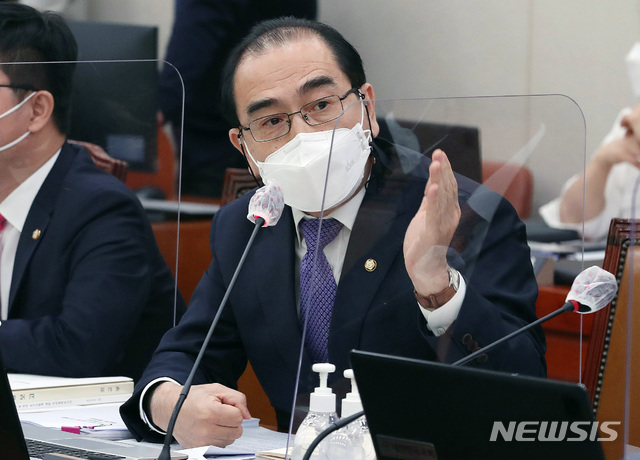 [서울=뉴시스] 김선웅 기자 = 태영호 국민의힘 의원. (공동취재사진) 2020.10.07.  photo@newsis.com