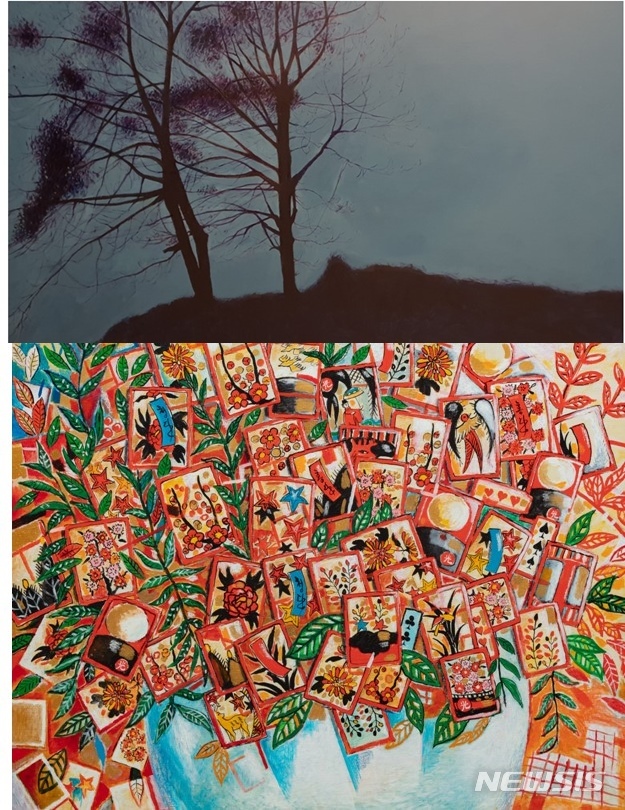 [서울=뉴시스] (위)최백호(Choi Beckho), 나무, 아크릴과 컬러매직, 193.9 x 112.1 cm, 2020(아래)조영남(Cho Youngnam), 극동에서 온 꽃 Flower from Fareast, Mixed media, 115 x 150 cm, 1998