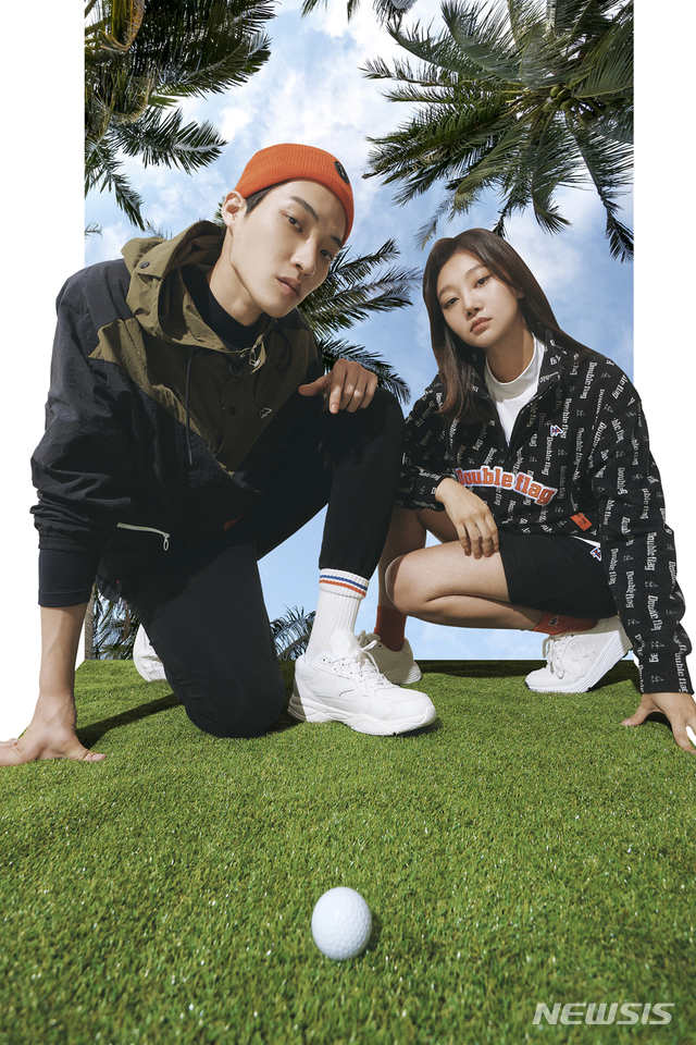 [서울=뉴시스] LF가 새롭게 내놓은 스트릿 감성 골프웨어 브랜드 '더블플래그'. (사진=LF 제공)