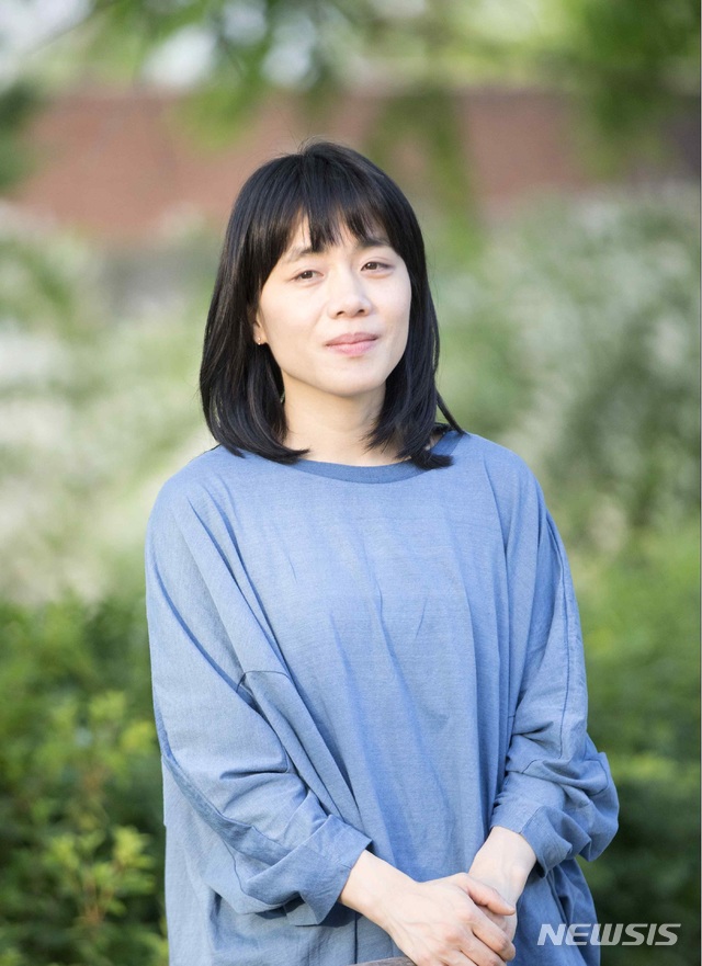 [서울=뉴시스]김숨 작가. (사진 = 뉴시스DB) 2020.10.19.photo@newsis.com