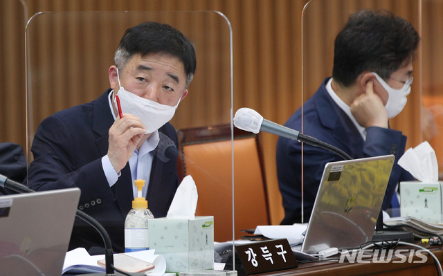 국회 교육위원회 소속 더불어민주당 강득구(경기안양만안) 의원. 