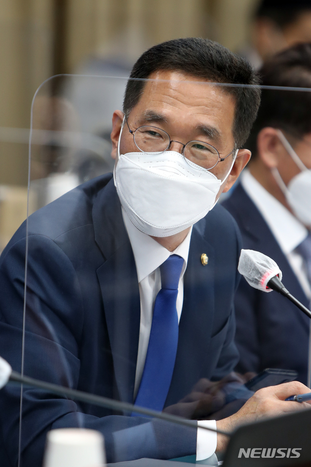 [광주=뉴시스] 김주영 더불어민주당 의원. (사진=광주전남사진기자회 제공) photo@newsis.com