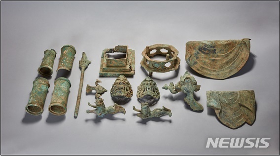 [서울=뉴시스]금동제 유물 일괄(사진=불교문화재연구소 제공)2020.10.21 photo@newsis.com