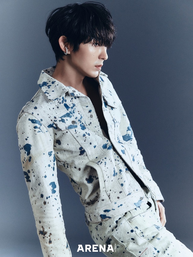 [서울=뉴시스] 배우 이준기 화보 (사진 = 아레나 옴므 플러스) 2020.10.22. photo@newsis.com