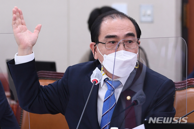 [서울=뉴시스] 전진환 기자 = 태영호 국민의힘 의원. (공동취재사진) 2020.10.26.photo@newsis.com