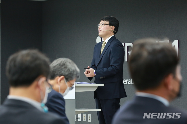 [서울=뉴시스] 최양호 한양대 교수 (사진=보험연구원 제공) 2020.10.27. photo@newsis.com