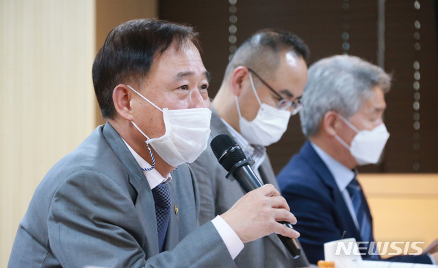 [서울=뉴시스]박화진 고용노동부 차관. (사진=고용노동부 제공) 2020.11.03.photo@newsis.com