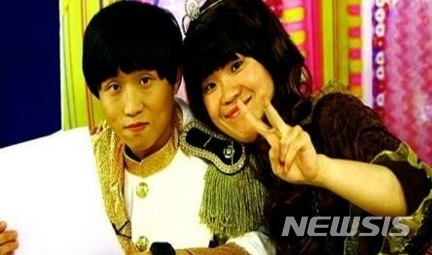 [서울=뉴시스]박성광과 故박지선. (사진=박성광 인스타그램 캡처) 2020.11.05. photo@newsis.com 