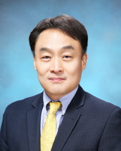 문봉진 지스트 물리광과학과 교수. (사진 제공 = 지스트)