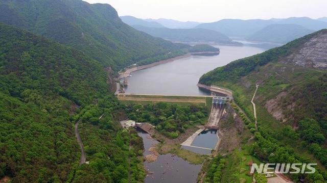 [세종=뉴시스] 한국수자원공사가 운영 중인 보령 다목적댐 전경. (사진=뉴시스 DB). photo@newsis.com