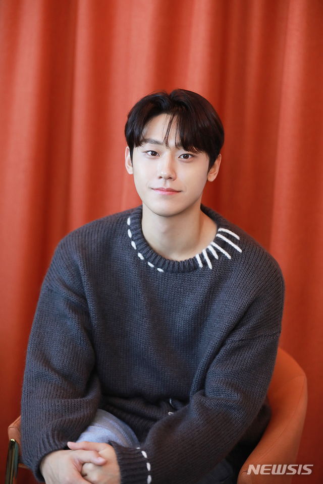 [서울=뉴시스]배우 이도현. (사진=위에화엔터테인먼트 제공) 2020.11.11. photo@newsis.com