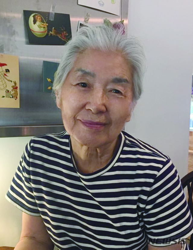 [서울=뉴시스]◇성기점 작가=서울대학교 미술대학 및 대학원 회화과 (서양화 전공) 졸업 ▶개인전 27회 및 단체전 다수 ▶수상: 2018 제24회 MANIF 서울국제아트페어 대상, 2018 제12회 대한민국 미술인상 (본상) 대상(사진=MANIF 제공)2020.11.06 photo@newsis.com