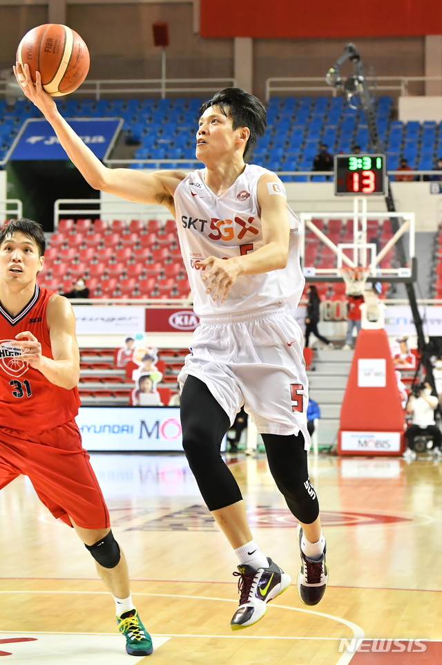 [서울=뉴시스]프로농구 서울 SK 김선형 (사진 = KBL 제공)