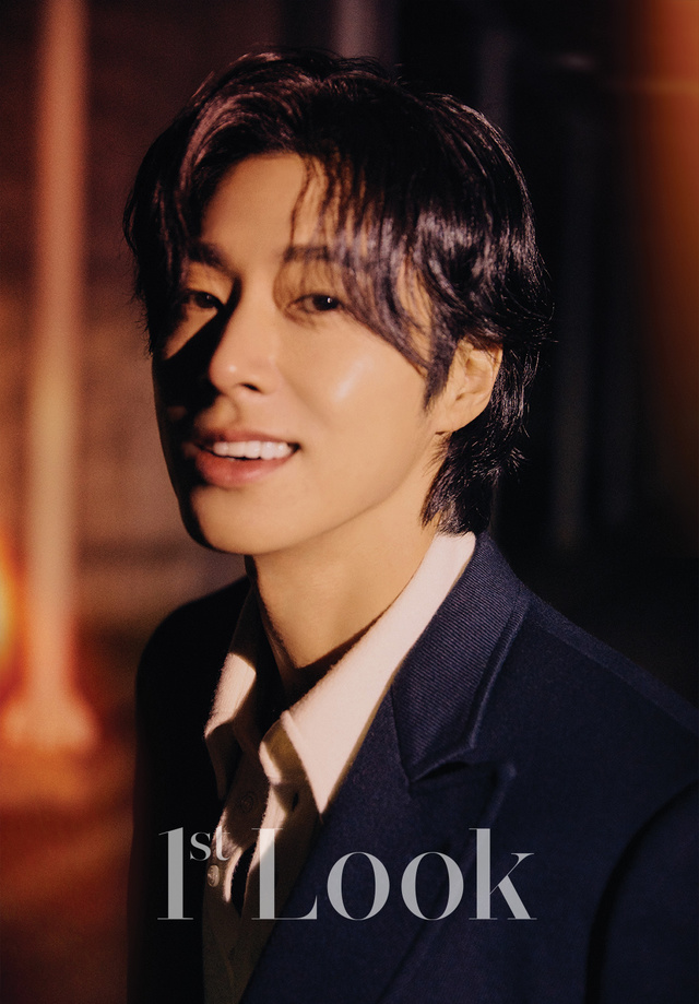 [서울=뉴시스] 그룹 '동방신기' 유노윤호 화보. (사진 = '퍼스트룩' 제공) 2020.11.19. photo@newsis.com