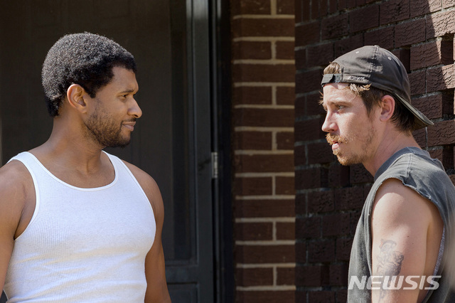 [서울=뉴시스]영화 '버든: 세상을 바꾸는 힘' 스틸. (사진=㈜제이앤씨미디어그룹 제공) 2020.11.20. photo@newsis.com