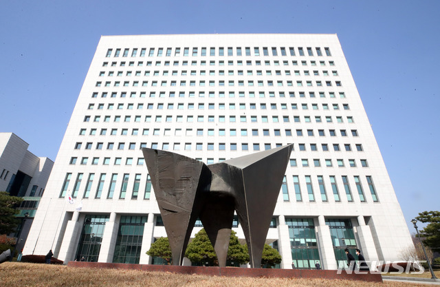 검찰, 회식 논란 부장검사 '대장동 수사팀'서 배제 결정