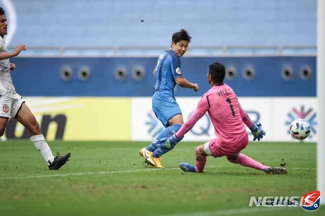 [서울=뉴시스] 울산 현대 '스피드레이서' 김인성이 교체로 나와 또 득점포를 가동했다. (사진=프로축구연맹 제공)