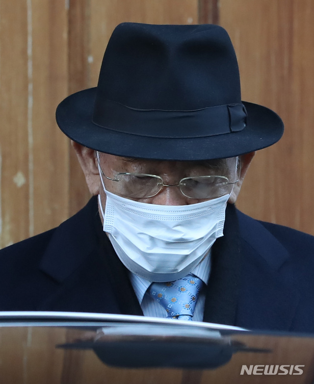 [속보]5·18총사령관 전두환, 사자명예훼손 1심 유죄 