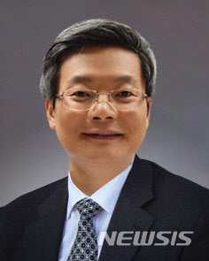 [서울=뉴시스] 염용섭 SK경영경제연구소 사장 