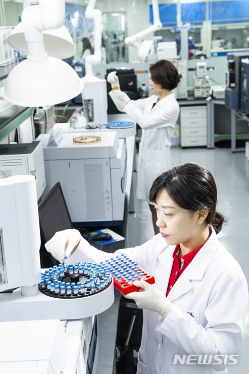 [장수브랜드 탄생비화]정관장 '홍이장군'...국내 최초에서 어느덧 최고로