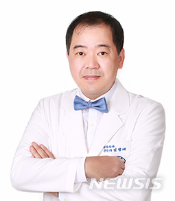 [서울=뉴시스] 대동병원 산부인과 김형태 교수. (사진=대동병원 제공). 2020.12.15.