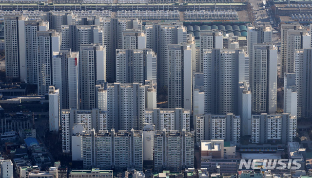 "매물 거둬들일게요" 꿈틀대는 강남…전국 규제에 다시 서울로?