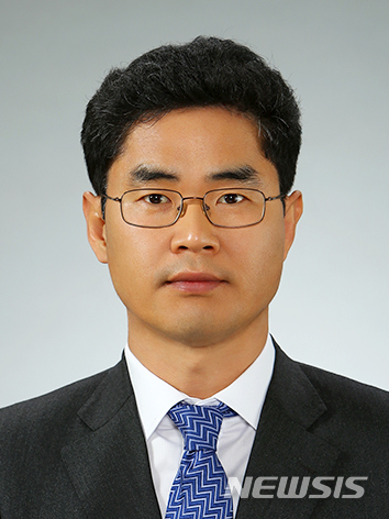 [세종=뉴시스]김창기 전 부산지방국세청장. (사진=국세청 제공)