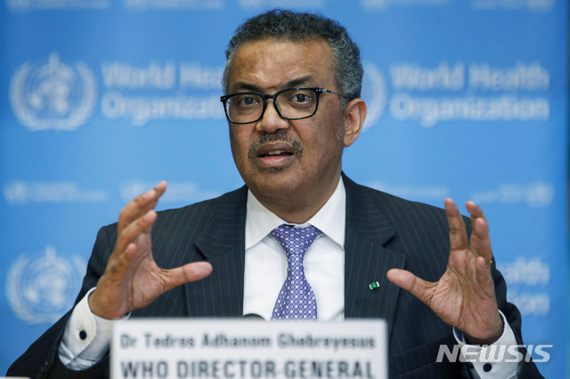 [제네바=AP/뉴시스]테워드로스 아드하놈 거브러여수스 세계보건기구(WHO) 사무총장이 지난 2020년 3월9일 기자회견에서 발언하고 있다. 2021.04.20.