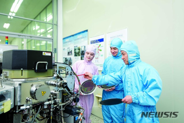 SK하이닉스반 반도체공정실습 모습