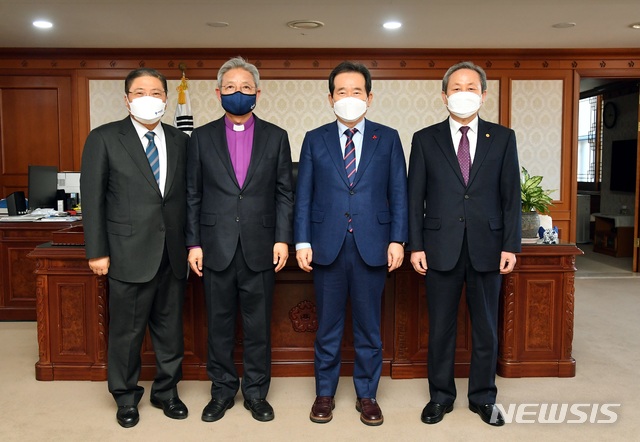 [서울=뉴시스]한교총, 정세균 총리 방문. (사진 = 한교총 제공) 2021.01.08.photo@newsis.com