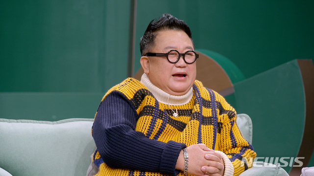 [서울=뉴시스]개그맨 이용식이 JTBC 예능 '1호가 될 순 없어'에 출연한다. (사진=JTBC 제공) 2021.01.08. photo@newsis.com