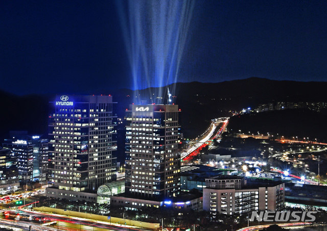 기아차, '기아'로 사명 공식 변경…전용전기차 'EV'로 전동화 속도(종합) 